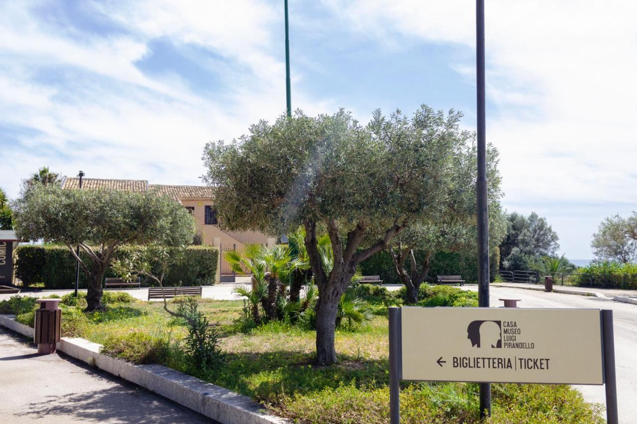 2 Apartments - Akragas Home 1 & 2 On Via Atenea City Center With View Agrigento Exterior photo