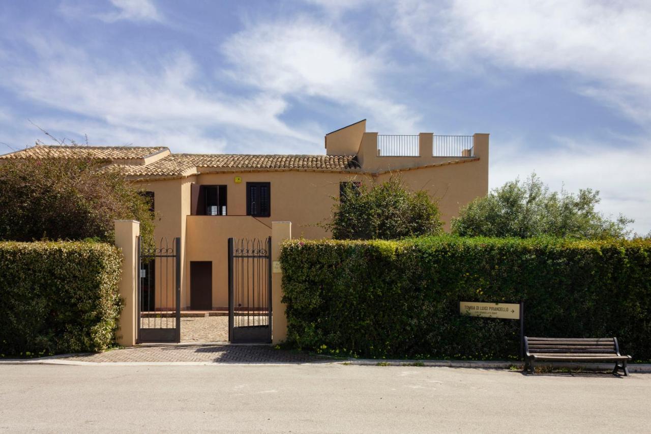 2 Apartments - Akragas Home 1 & 2 On Via Atenea City Center With View Agrigento Exterior photo