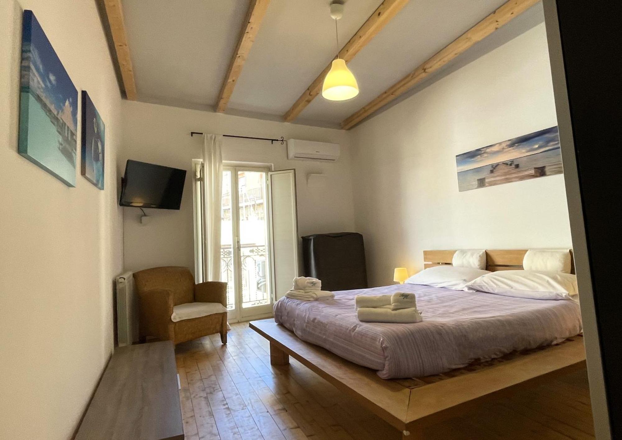 2 Apartments - Akragas Home 1 & 2 On Via Atenea City Center With View Agrigento Exterior photo